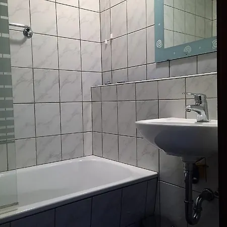 布劳恩拉格度假屋酒店 公寓 *